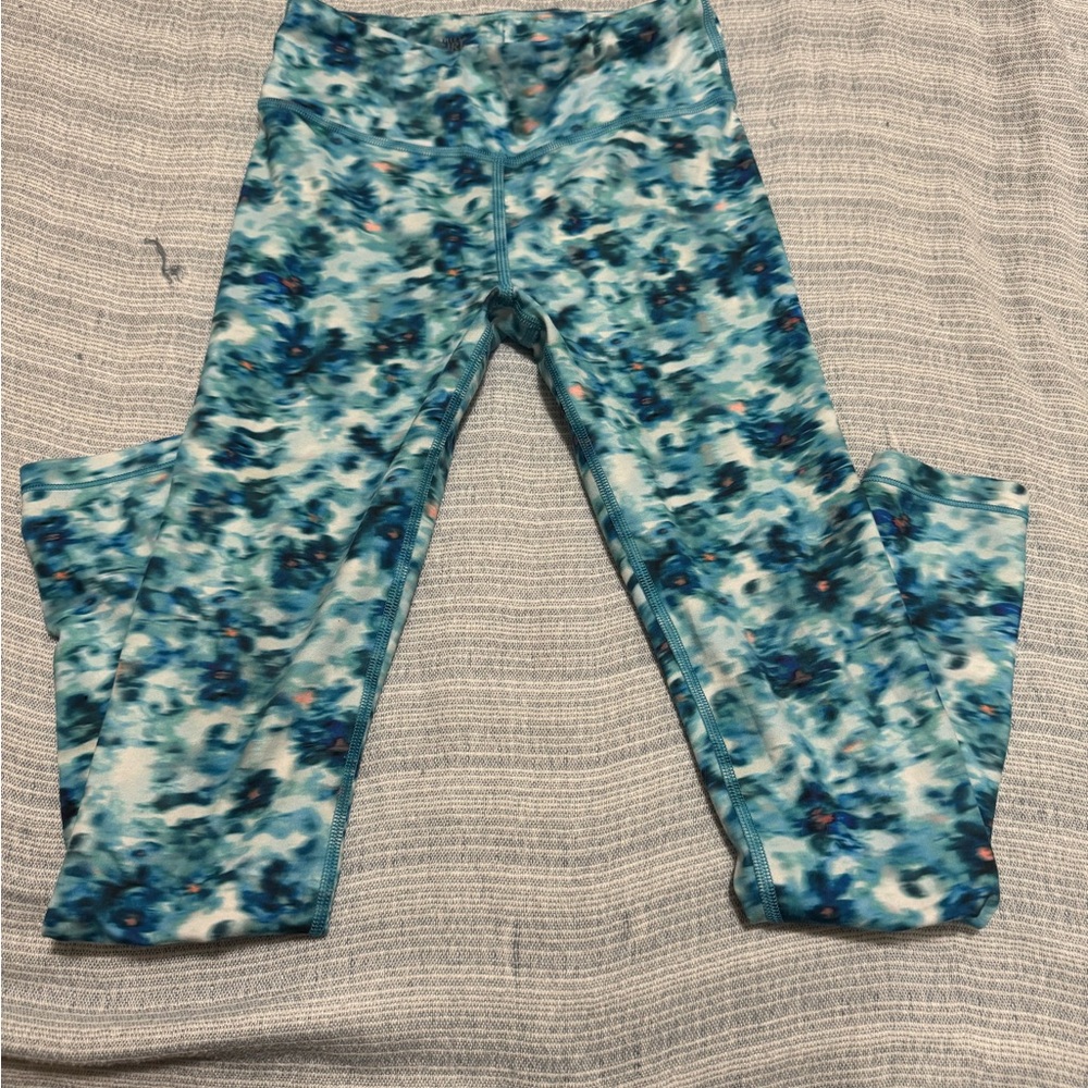Girls Athleta leggings